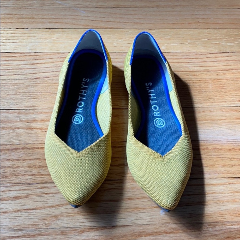 Rothys - point